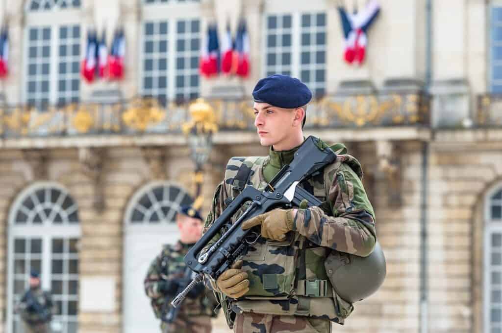 FAMAS F1, French Army