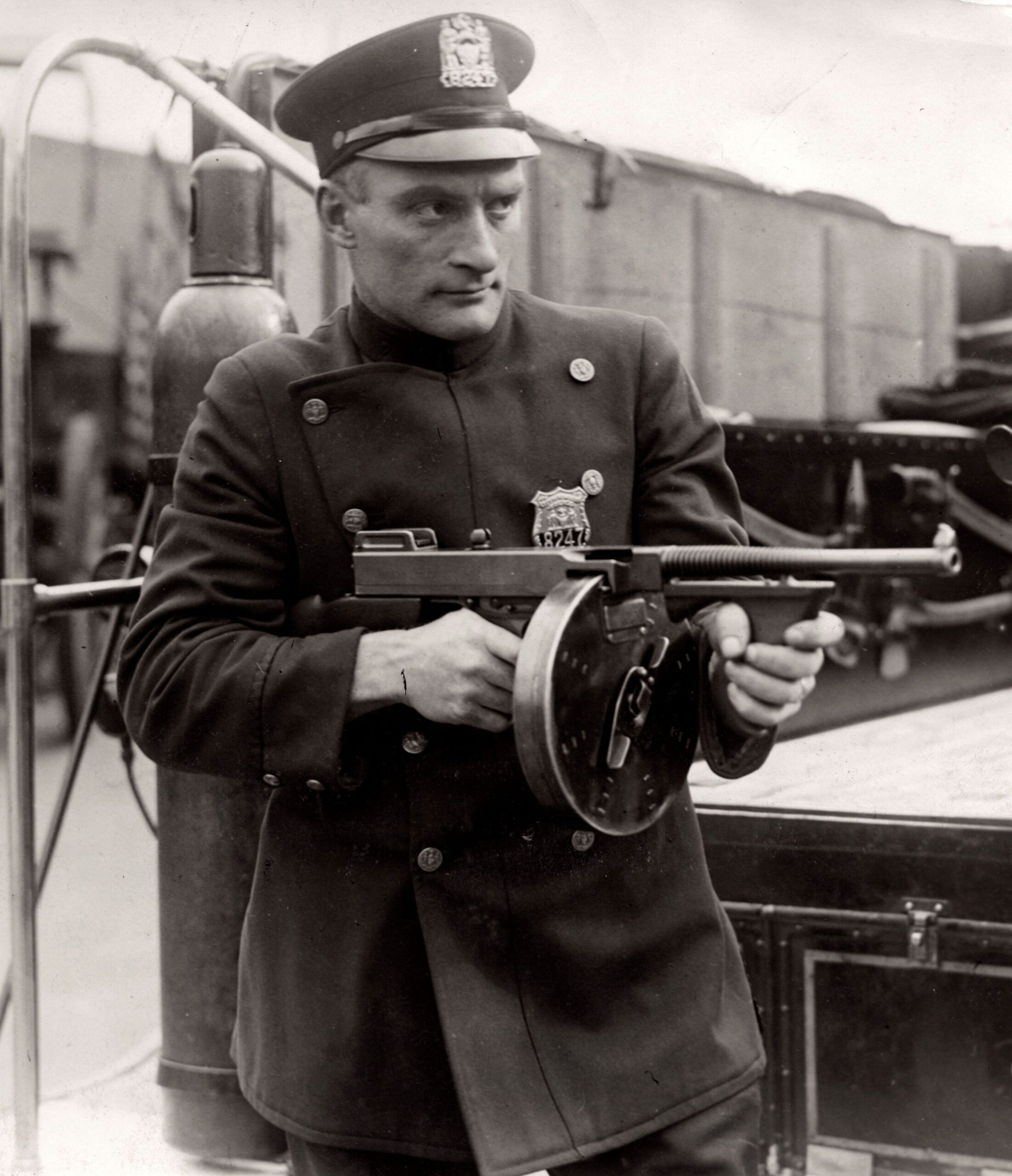 NYPD officer with Thompson submachine gun, 1926